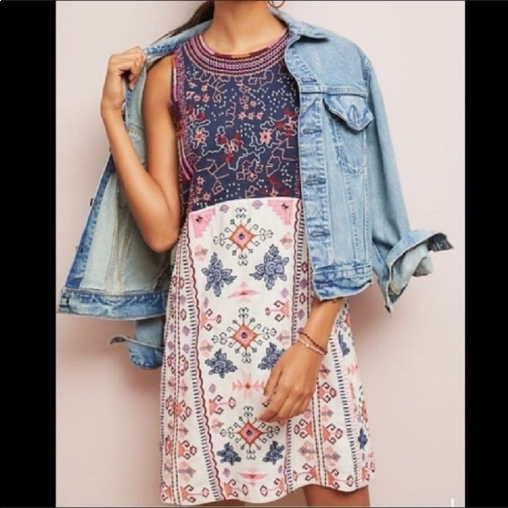 Anthropologie Akemi + Kin embroidered dress sz 6